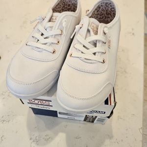 BRAND NEW BOBS from Skechers with memory foam keds